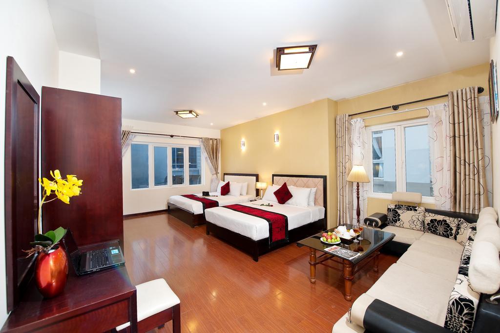 Truong Son Tung 1 - Beautiful Beach Hotel Da Nang Bilik gambar