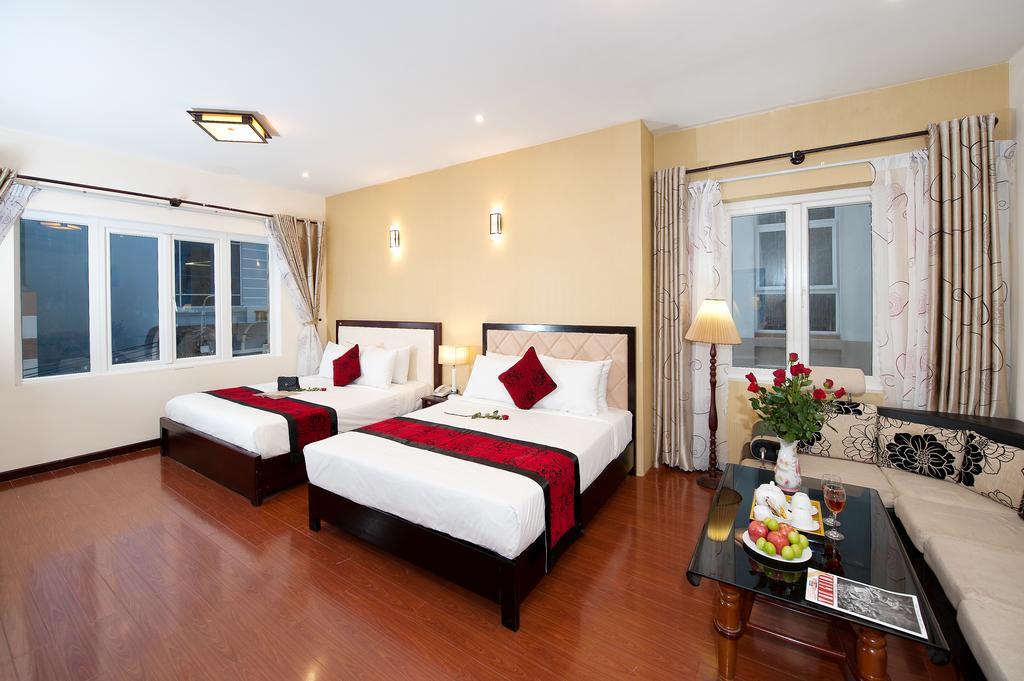 Truong Son Tung 1 - Beautiful Beach Hotel Da Nang Bilik gambar