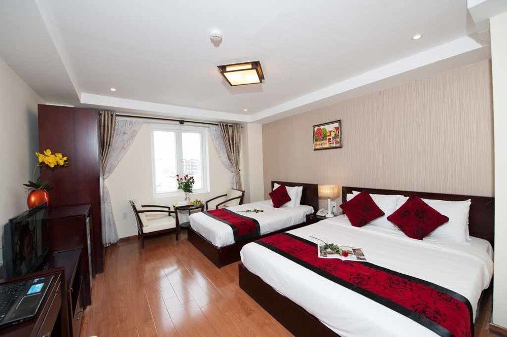 Truong Son Tung 1 - Beautiful Beach Hotel Da Nang Luaran gambar